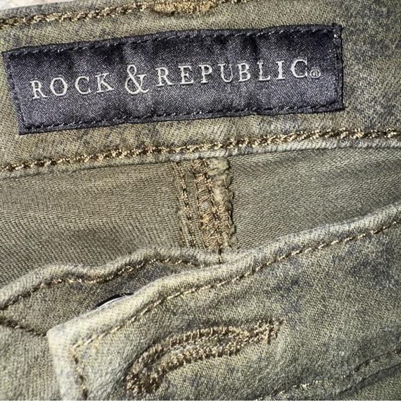 Rock & Republic Women’s Jeans SZ 16 Olive Green Print Capri Mid Rise Stretchy - Picture 5 of 7